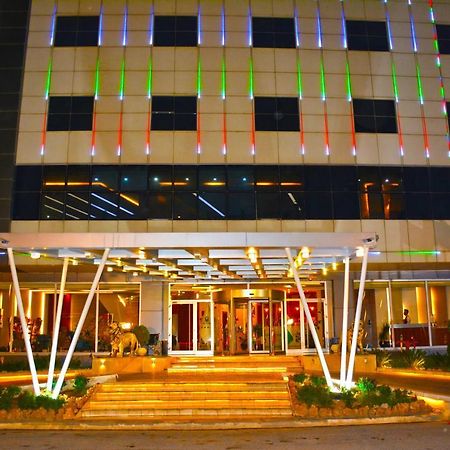 Gratus Hotel Erbil Exterior foto